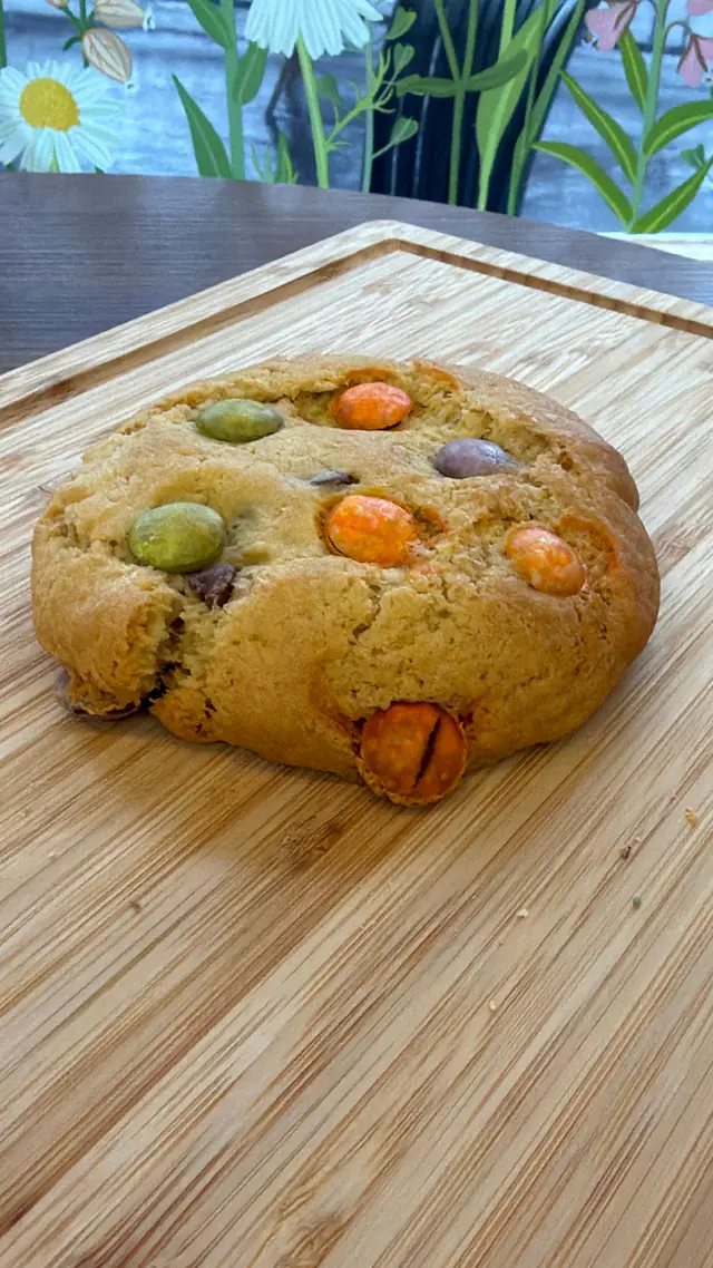 Smarties Cookie